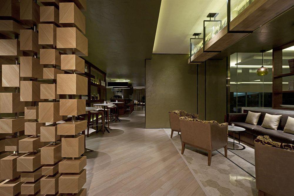 Sheraton Grand Beijing Dongcheng Hotel Exterior foto