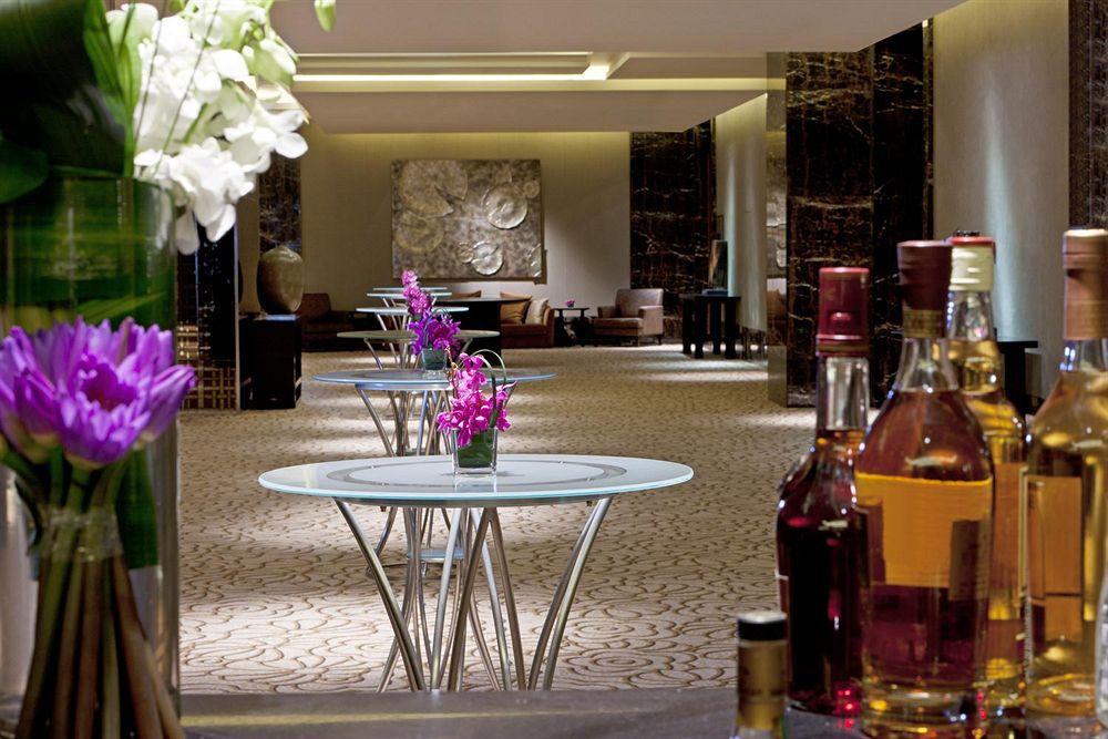 Sheraton Grand Beijing Dongcheng Hotel Exterior foto