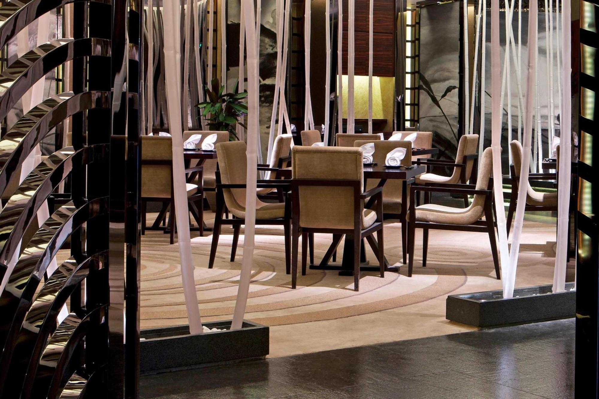Sheraton Grand Beijing Dongcheng Hotel Exterior foto