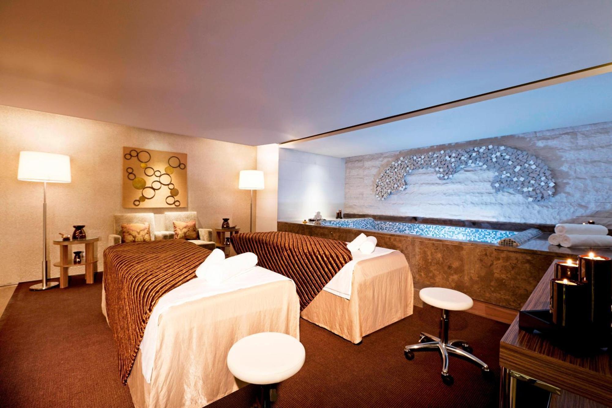 Sheraton Grand Beijing Dongcheng Hotel Exterior foto